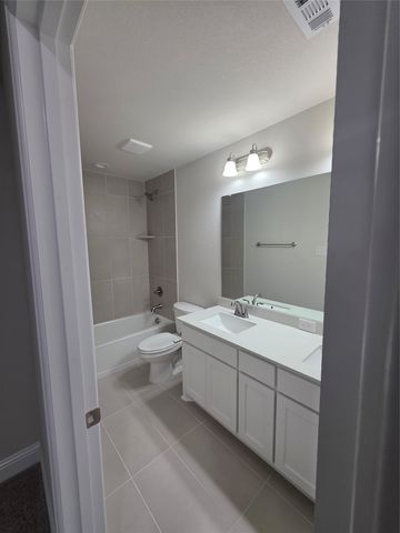 6914 Yellow Hammer Way, Arlington, TX 76001