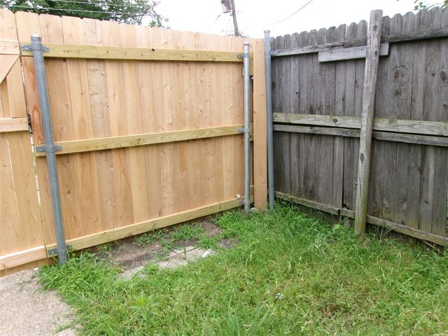 1817 Family Circle, Grand Prairie, TX 75051
