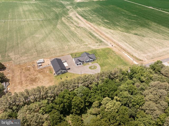 32988 MOUNT PLEASANT RD, Laurel, DE 19956