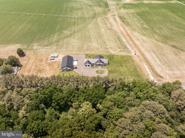 32988 MOUNT PLEASANT RD, Laurel, DE 19956