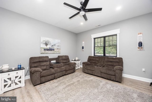 32988 MOUNT PLEASANT RD, Laurel, DE 19956