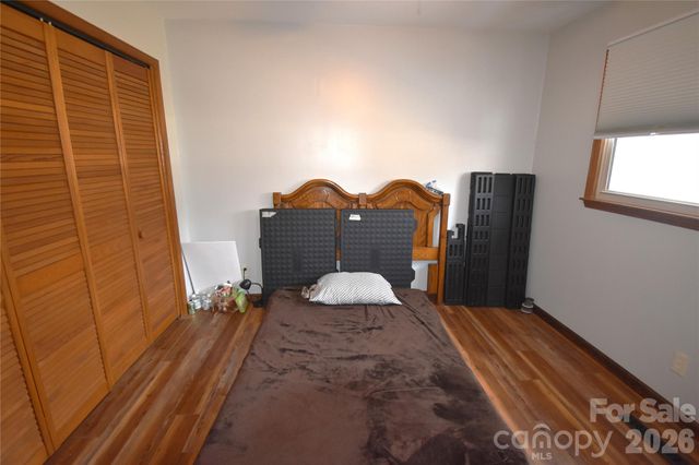 1292 Creekwood Drive, Morganton, NC 28655