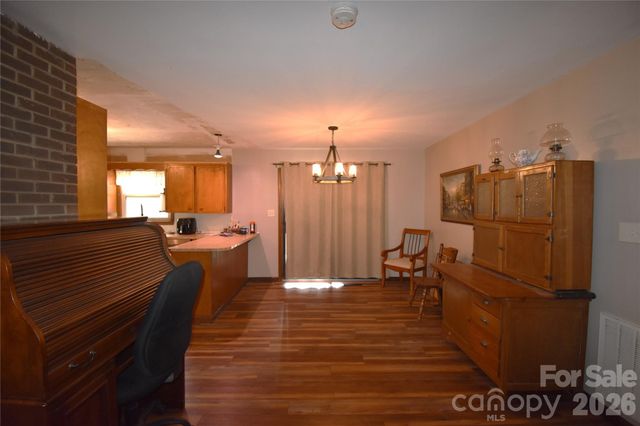 1292 Creekwood Drive, Morganton, NC 28655