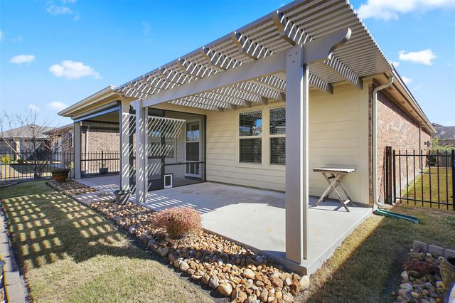 362 Crested Eagle Drive, Richmond, TX 77469