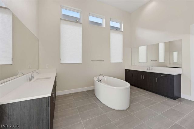 10865 Agate Cliffs Avenue, Las Vegas, NV 89135