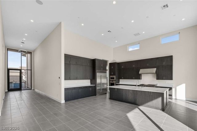 10865 Agate Cliffs Avenue, Las Vegas, NV 89135