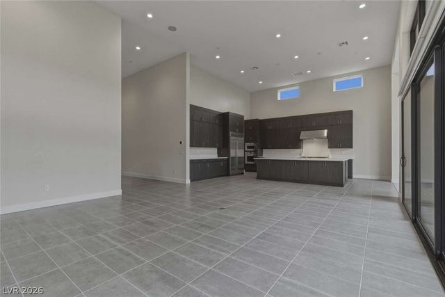 10865 Agate Cliffs Avenue, Las Vegas, NV 89135