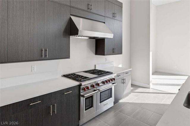 10865 Agate Cliffs Avenue, Las Vegas, NV 89135