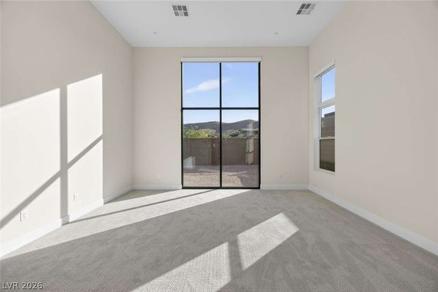 10865 Agate Cliffs Avenue, Las Vegas, NV 89135