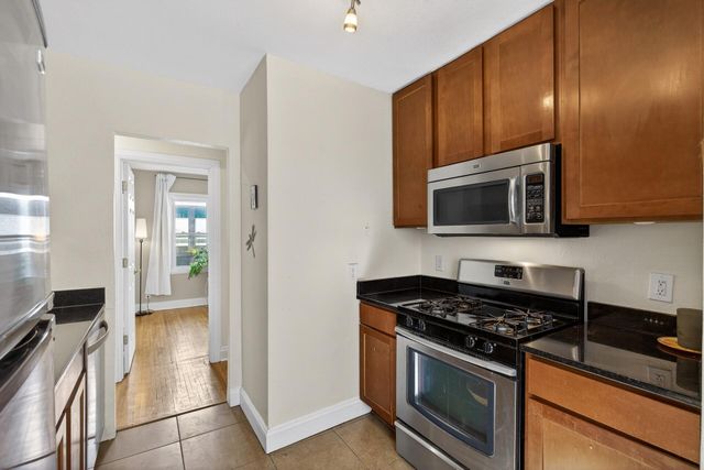 4145 44th Avenue S, Minneapolis, MN 55406