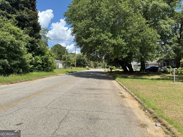 1410 E Roosevelt Avenue, Albany, GA 31705