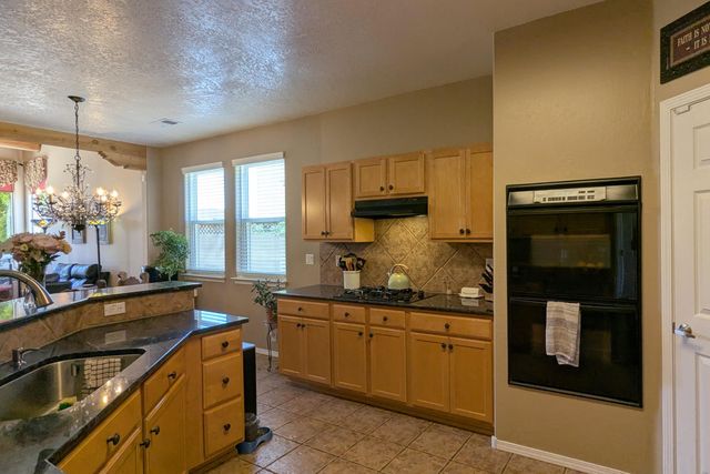 4909 Sundance Court NE, Rio Rancho, NM 87144