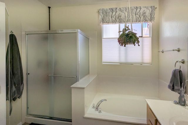 4909 Sundance Court NE, Rio Rancho, NM 87144