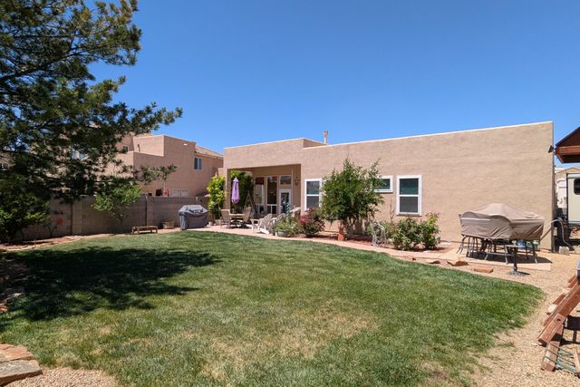 4909 Sundance Court NE, Rio Rancho, NM 87144