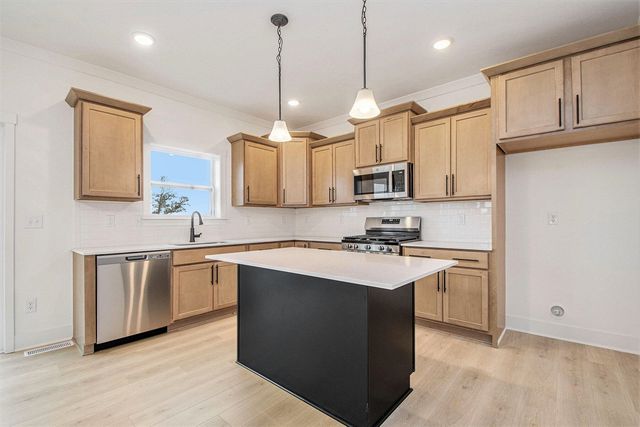 7191 Gibson Farms Drive, Middleville, MI 49333