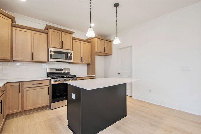 7191 Gibson Farms Drive, Middleville, MI 49333