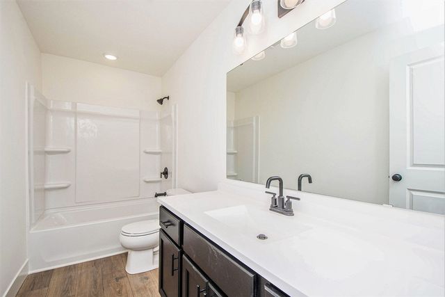 7191 Gibson Farms Drive, Middleville, MI 49333