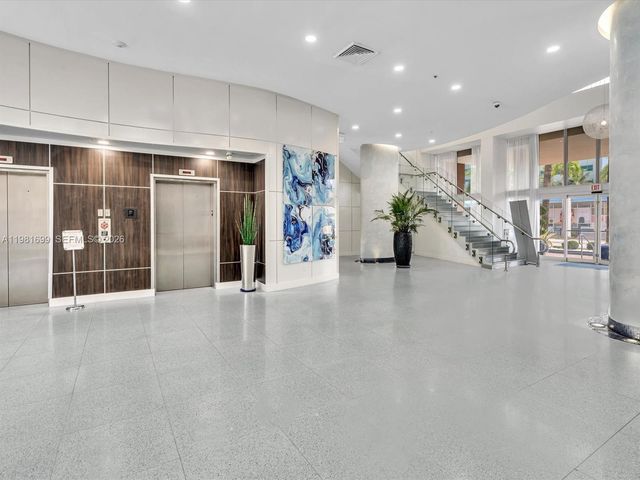 18800 NE 29th Ave 512, Aventura, FL 33180