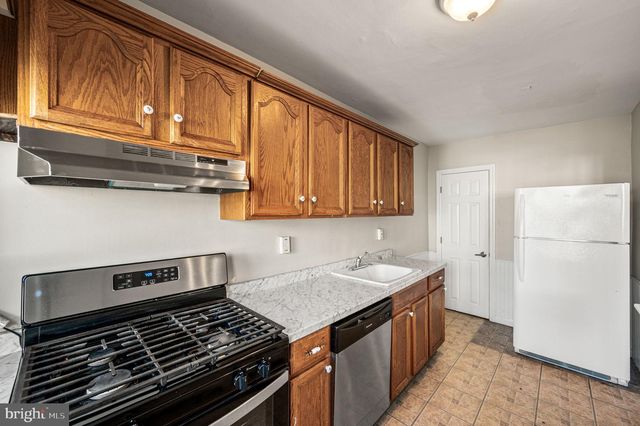 209 WABASH AVE, Lansdowne, PA 19050