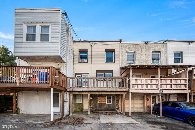 209 WABASH AVE, Lansdowne, PA 19050