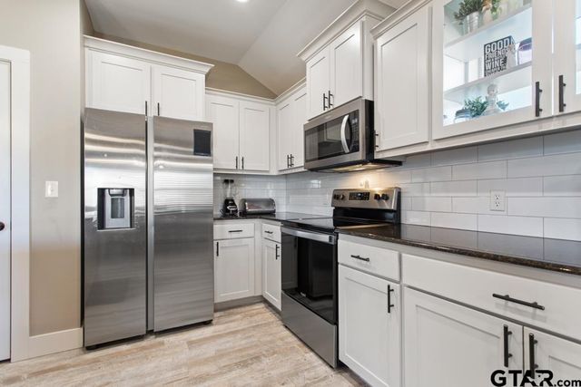 15422 Anna Ln, Lindale, TX 75771