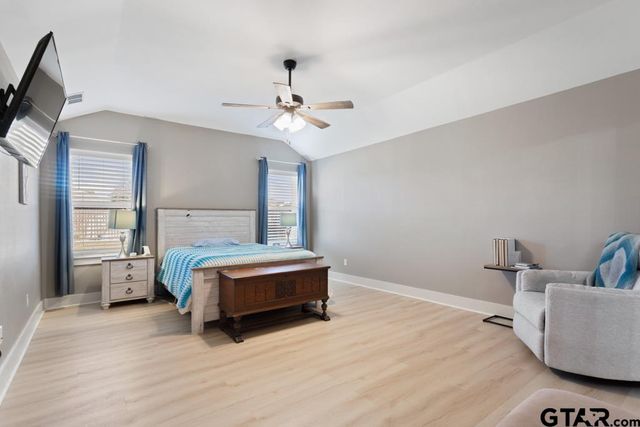 15422 Anna Ln, Lindale, TX 75771