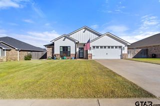 15422 Anna Ln, Lindale, TX 75771