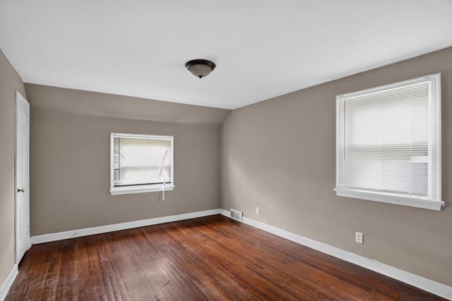208 S James Road, Columbus, OH 43230