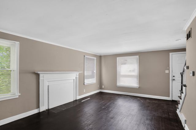 208 S James Road, Columbus, OH 43230