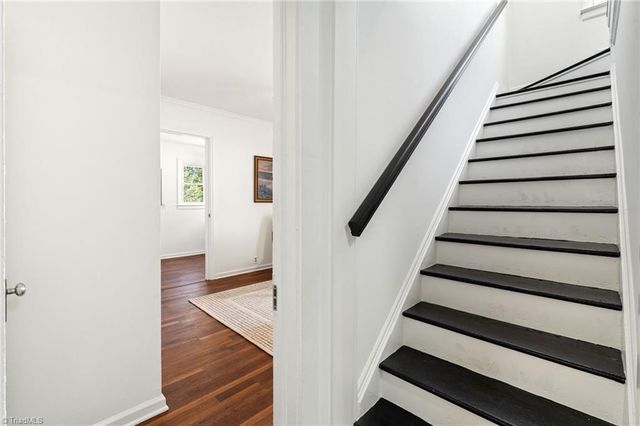 4 Elliott Drive, Thomasville, NC 27360