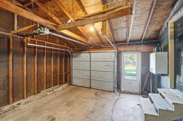 2307 14th Avenue, Eldora, IA 50627
