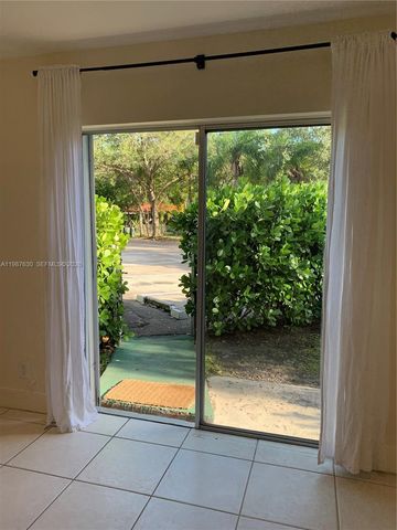 1200 Mariposa Ave E104, Coral Gables, FL 33146