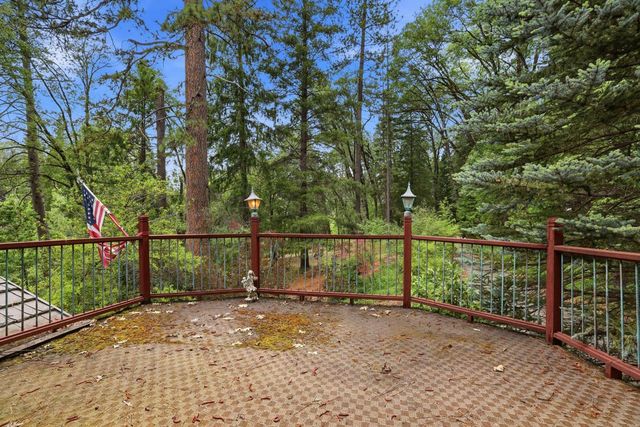 18339 Colfax Hwy, Grass Valley, CA 95945