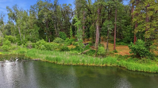 18339 Colfax Hwy, Grass Valley, CA 95945