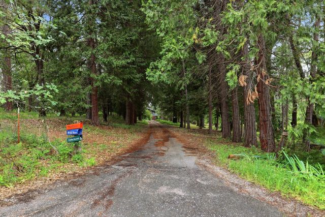 18339 Colfax Hwy, Grass Valley, CA 95945