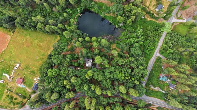 18339 Colfax Hwy, Grass Valley, CA 95945