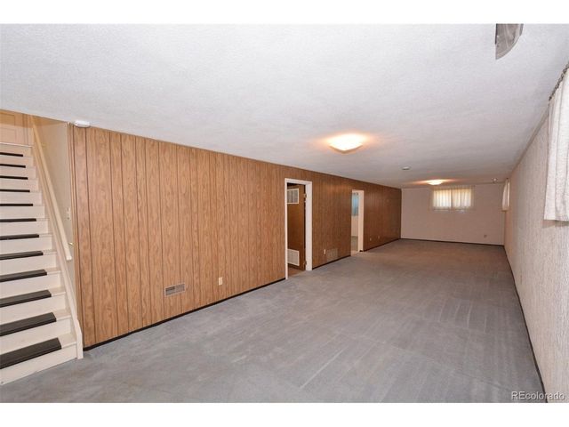 2111 Kodiak Dr, Colorado Springs, CO 80910