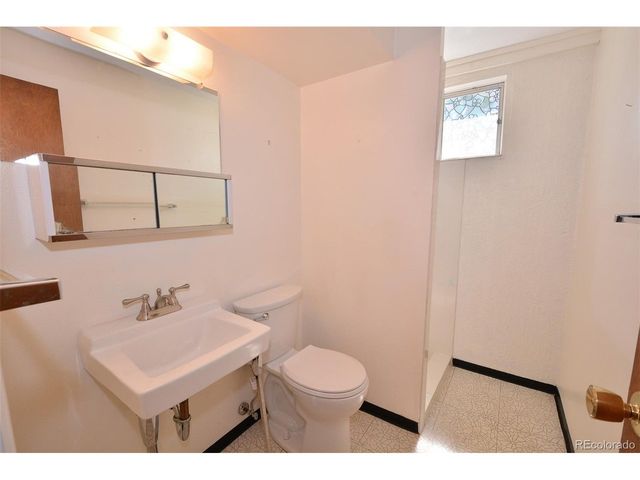 2111 Kodiak Dr, Colorado Springs, CO 80910