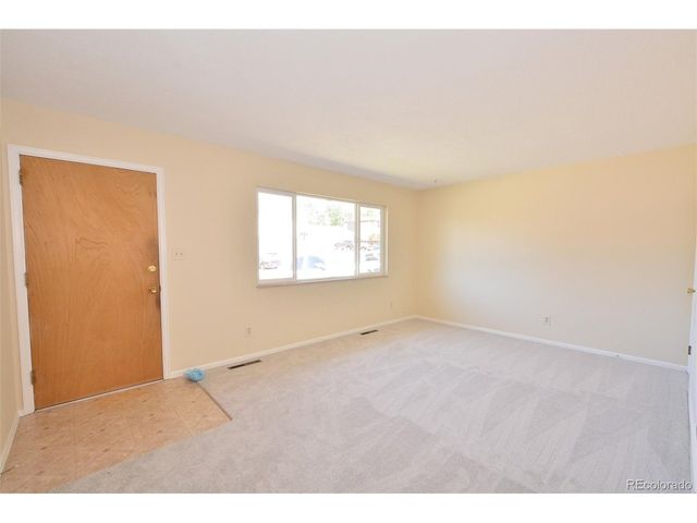 2111 Kodiak Dr, Colorado Springs, CO 80910
