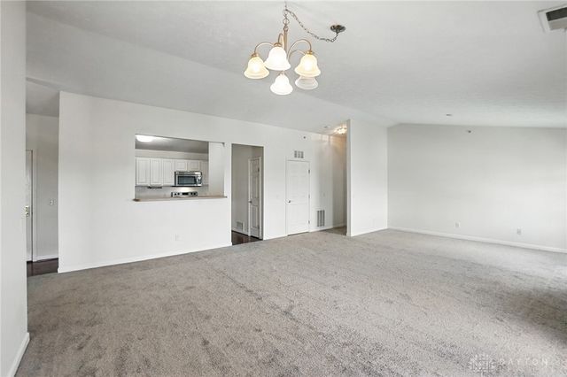 2305 Pinnacle Private Court 310, Fairborn, OH 45324