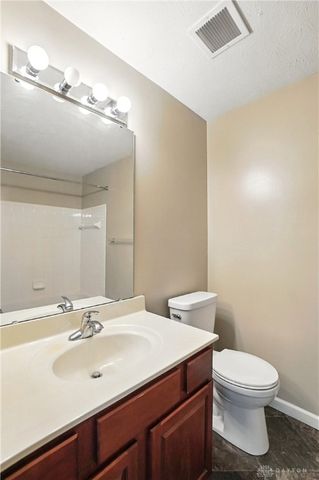 2305 Pinnacle Private Court 310, Fairborn, OH 45324