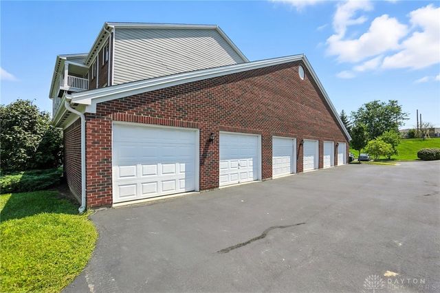 2305 Pinnacle Private Court 310, Fairborn, OH 45324