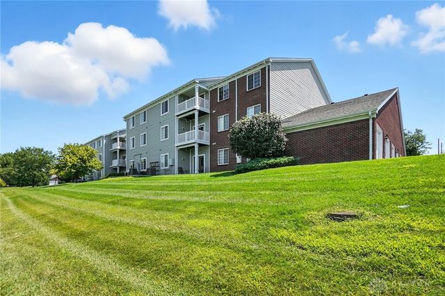 2305 Pinnacle Private Court 310, Fairborn, OH 45324