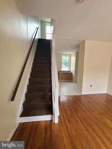 1519 N BOUVIER ST, Philadelphia, PA 19121