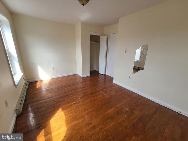 1519 N BOUVIER ST, Philadelphia, PA 19121