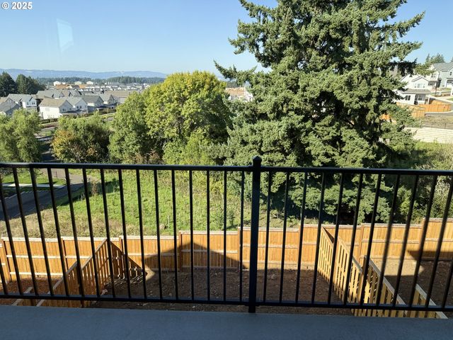 11895 Sw 176th Dr, Beaverton, OR 97007