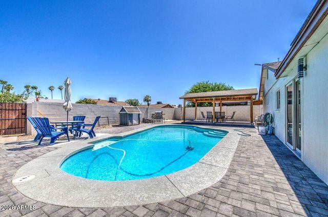5651 W Monte Vista Road, Phoenix, AZ 85035