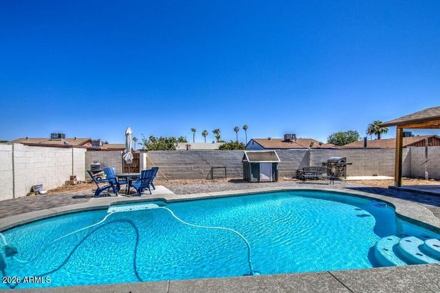 5651 W Monte Vista Road, Phoenix, AZ 85035