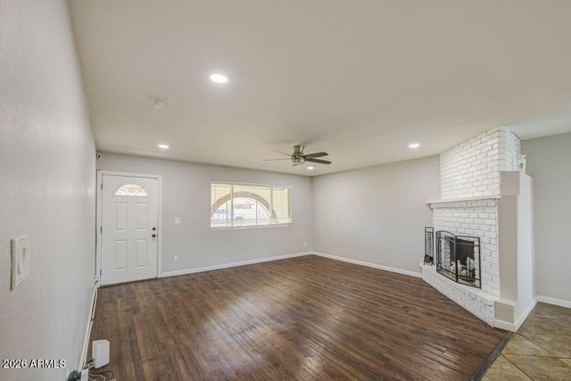 5651 W Monte Vista Road, Phoenix, AZ 85035