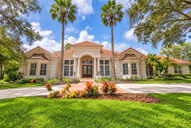 18112 LONGWATER RUN DRIVE, Tampa, FL 33647